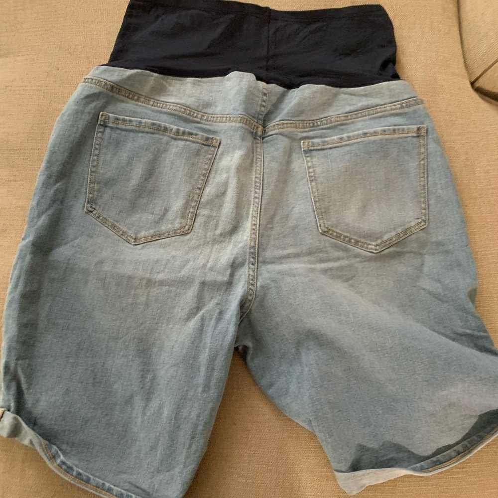 Full panel maternity Jean shorts